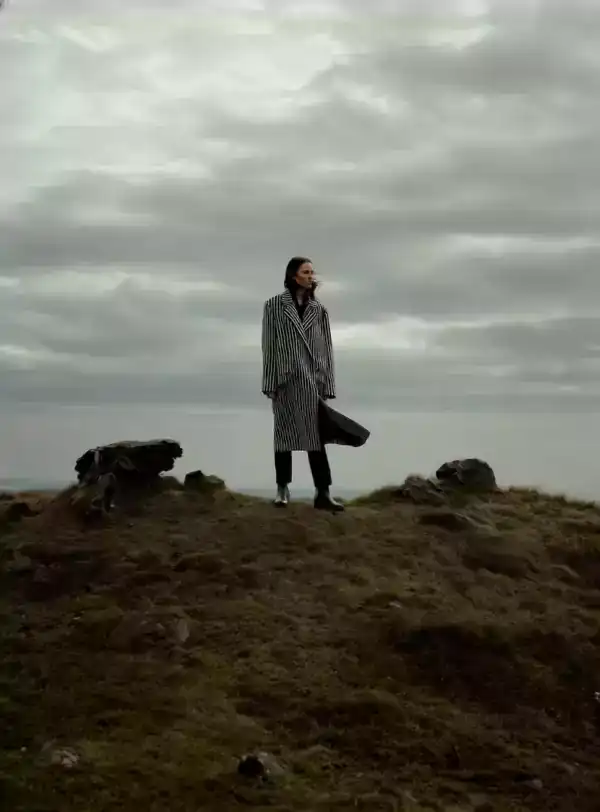 Loading the media file...