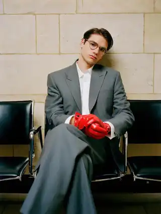 Loading the media file...