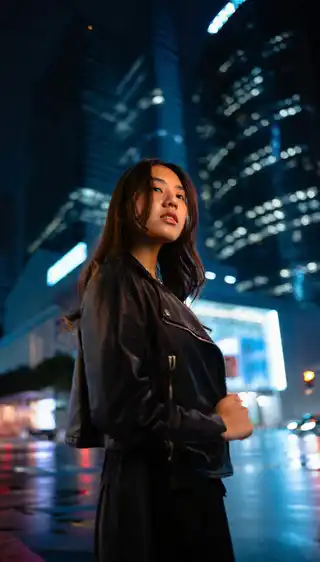 Loading the media file...