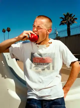 Loading the media file...