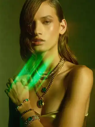 Loading the media file...